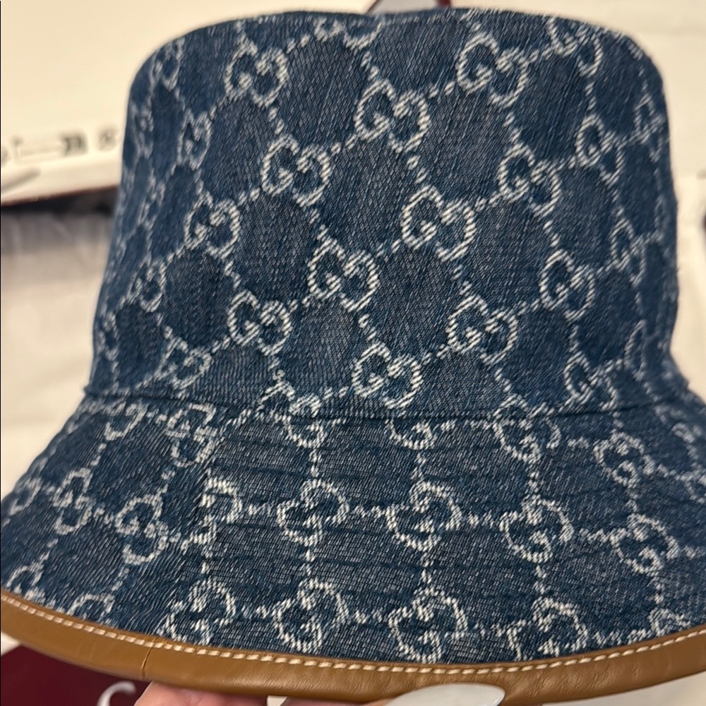 Gucci Denim and Tan Monogram Bucket Hat size M brand new tags 100%  authentic - Picture 7 of 17